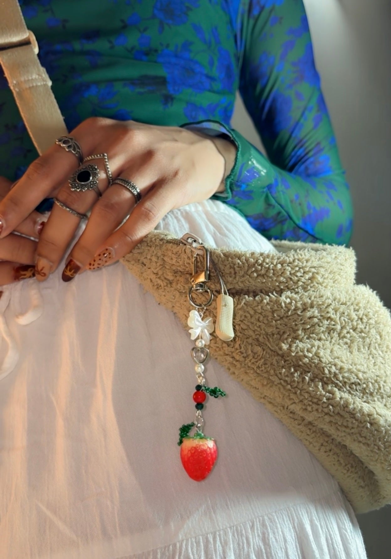 🍓 Berry Cute Charm